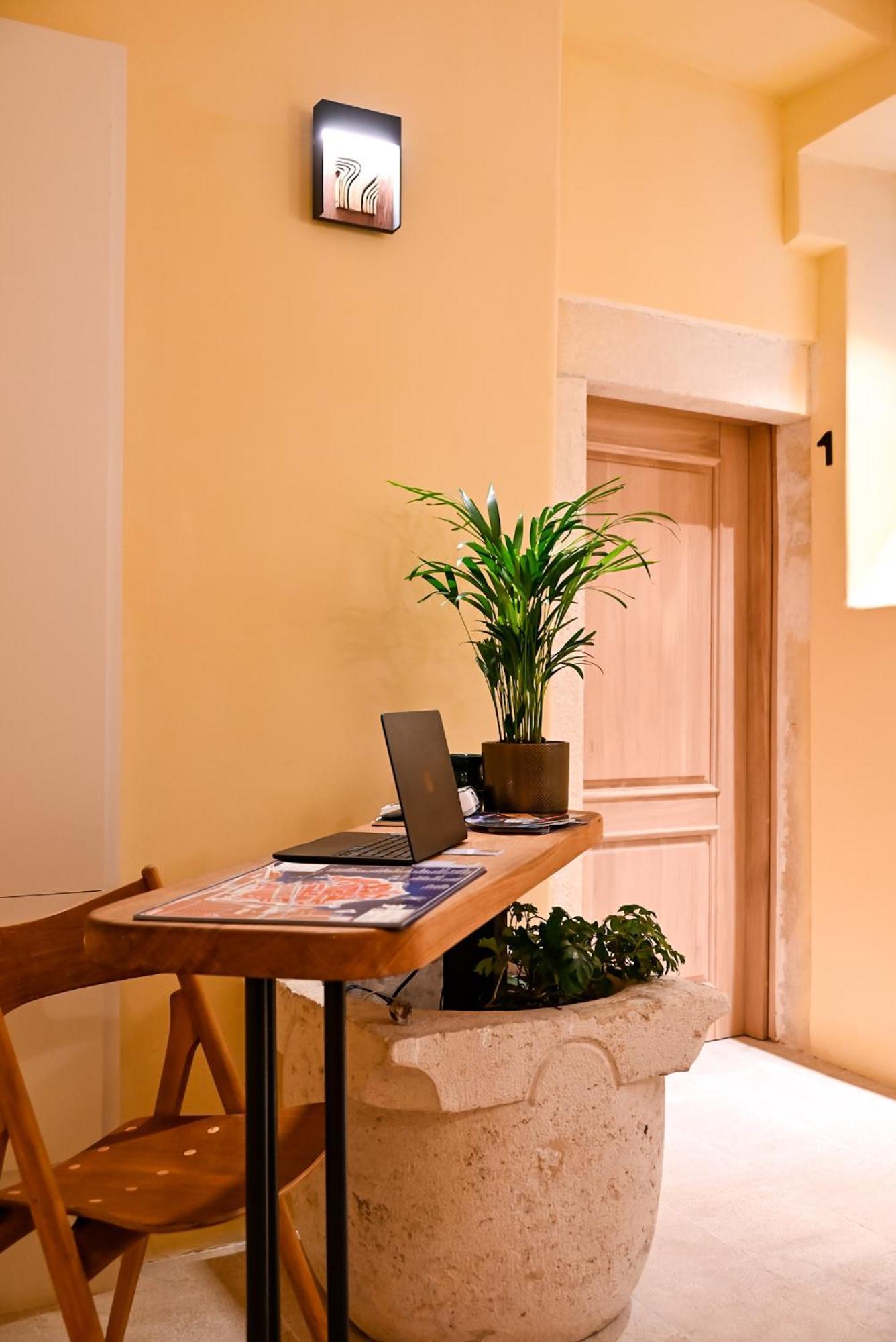 7oaks Noble House Hotel